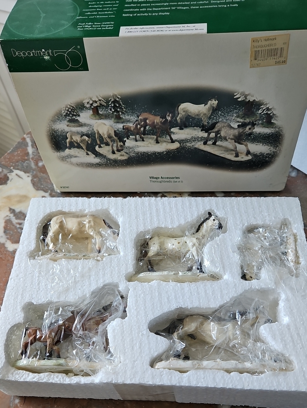 NWT Vintage 1998 Department 56 Thoroughbreds Set Of 5 Village Accessories